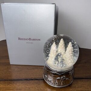 Reed And Barton Snow Globe North Pole Bound Polar Bears Musical "Jingle Bells"